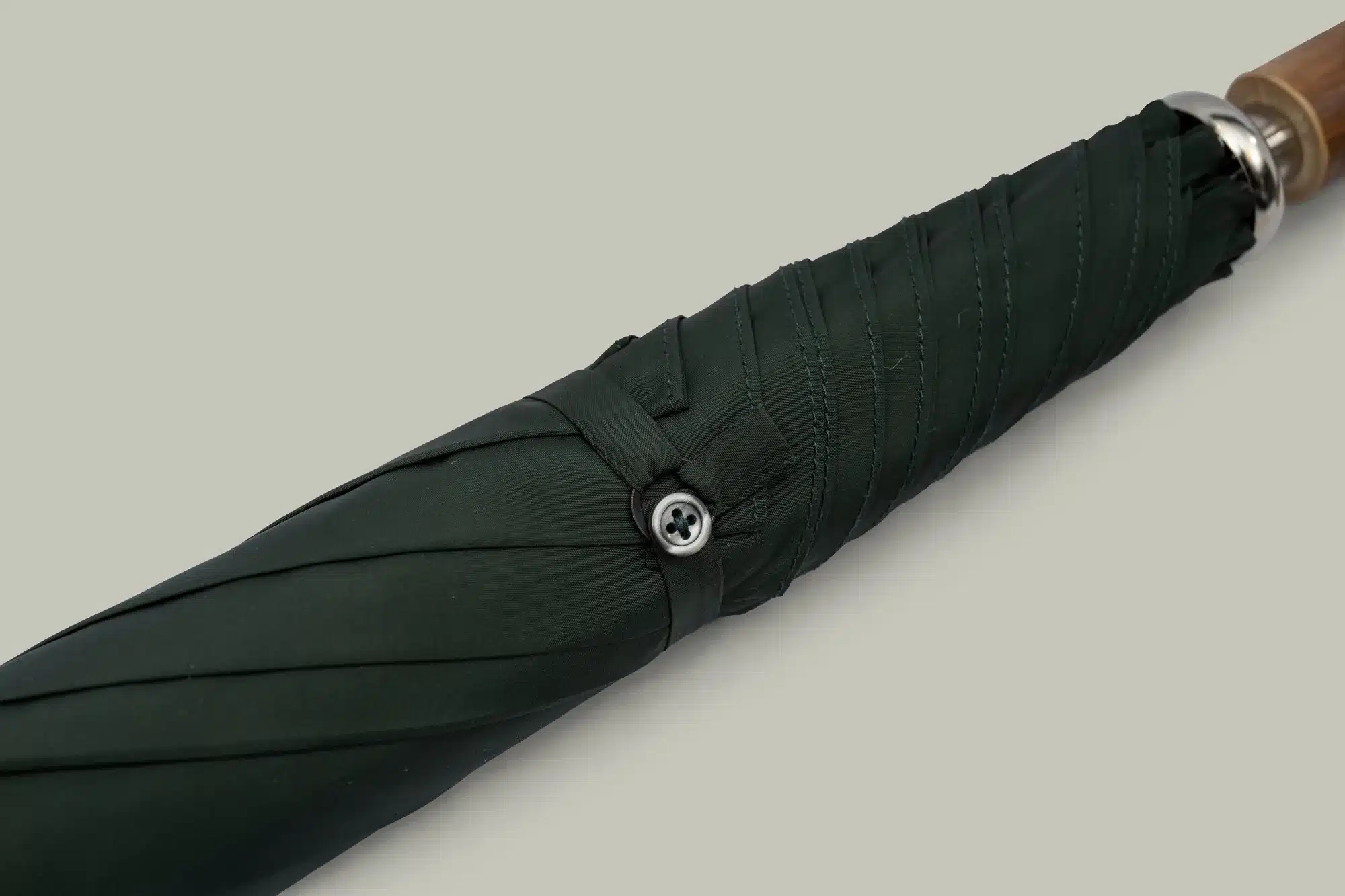 H&H <br> Country Umbrella w. Cartridge Picking Tip - H&H Green - Image 5