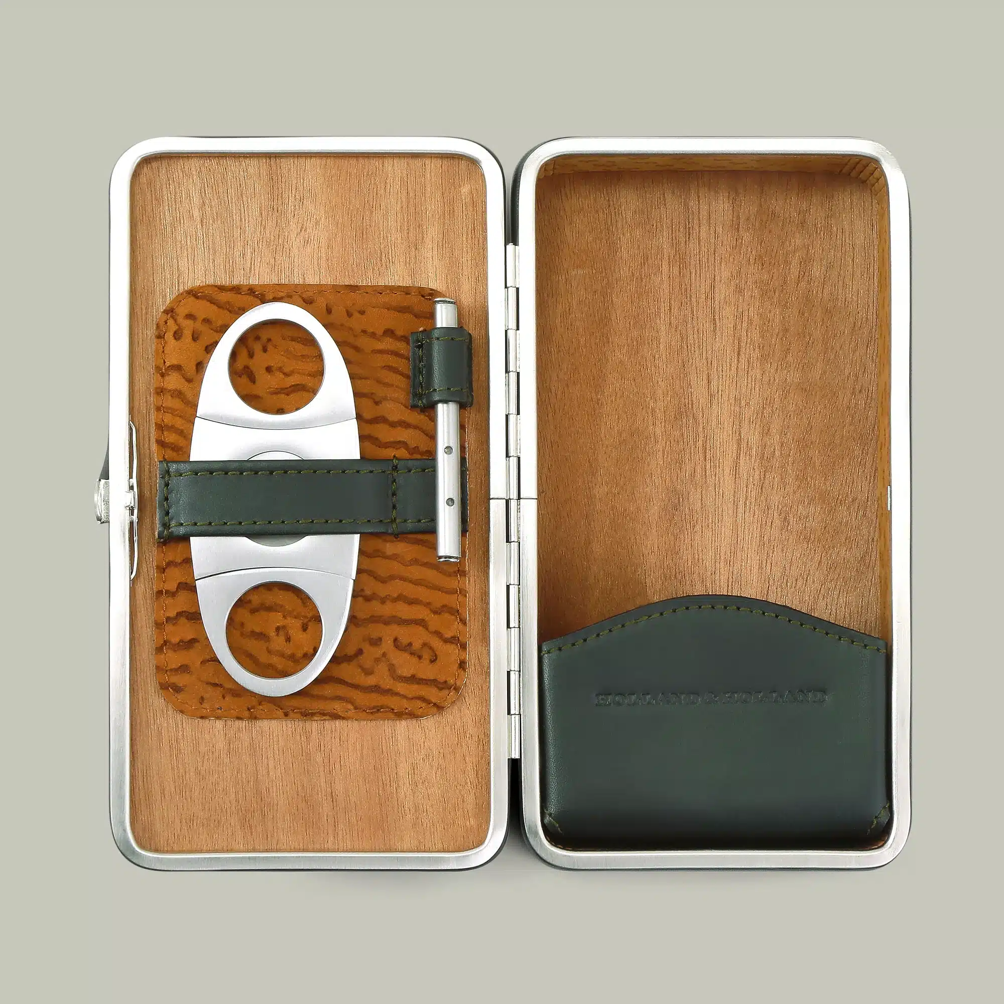 H&H <br> Noble' Travel Cigar Humidor With Cutter